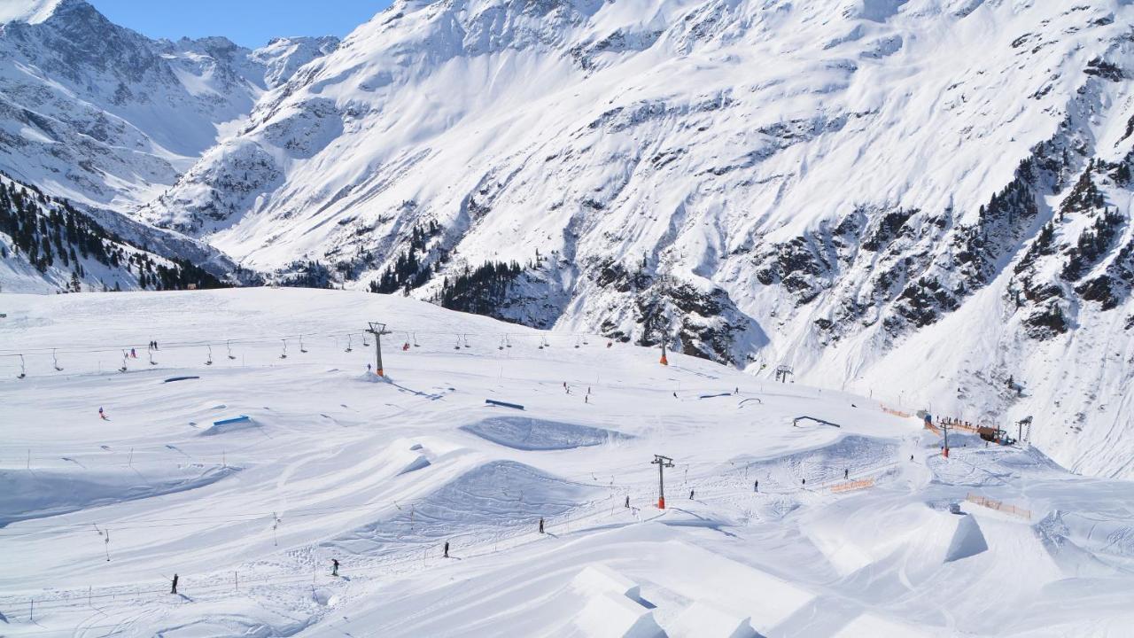 Hotel Hit The Sky Sankt Christoph Am Arlberg Exteriér fotografie